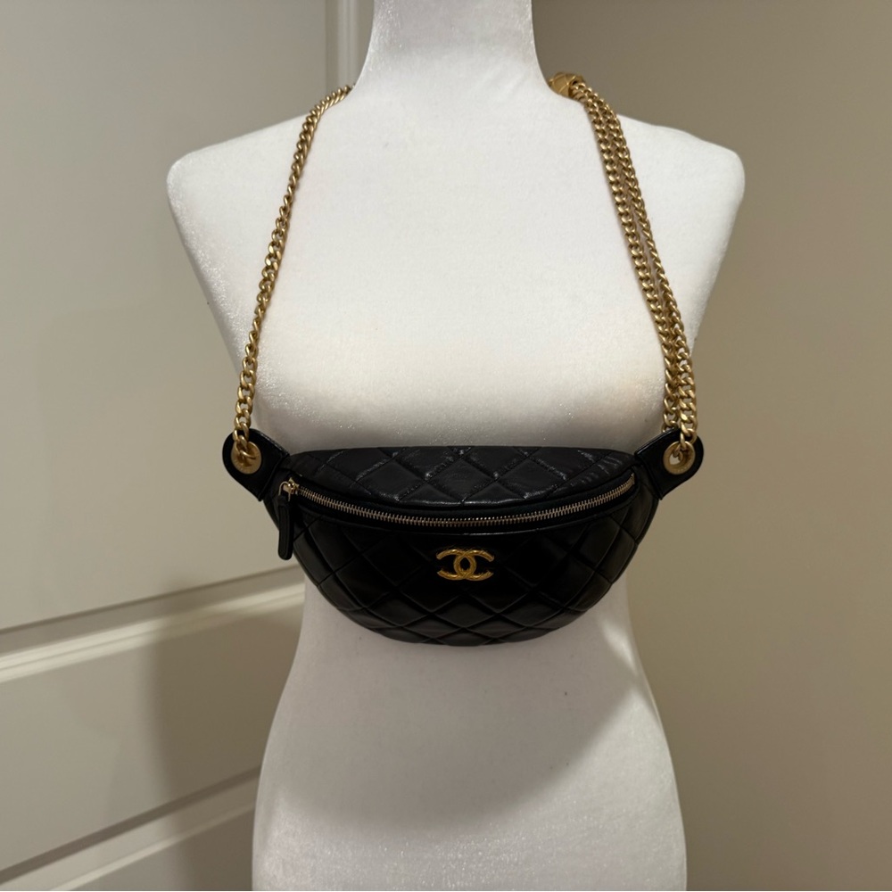 ❤️Authentic Chanel Lambskin Quilted Waist Belt Fanny Bum Bag Black & Gold ❤️ - Picture 15 of 16
